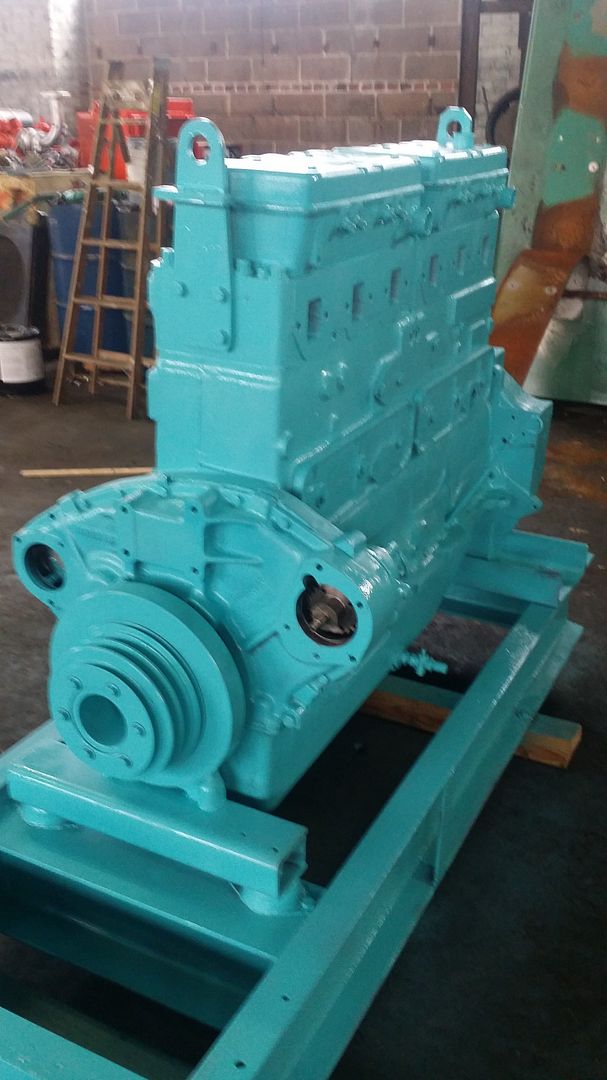 Allis_Chalmers_Model_25000_MKII_Engine_1