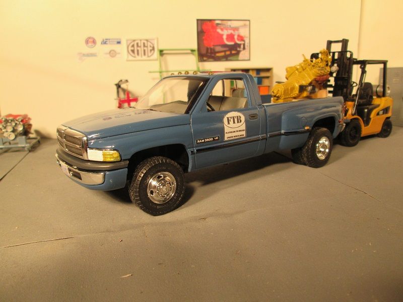 1995%20Dodge%20Ram%203500%203.jpg
