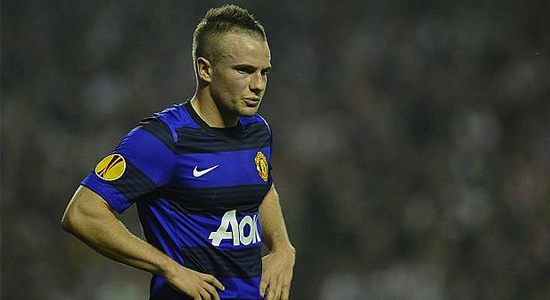 http://i1176.photobucket.com/albums/x328/caoimhin89/We%20Want%20Our%20Trophy%20Back/TomCleverley_zpsbaeb88a3.png