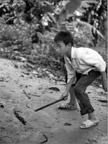 Nhớ lại những kỷ niệm êm đềm của một thời tuổi thơ... - 1