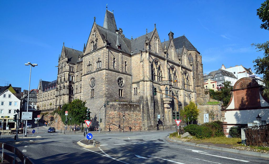 photo Alte_Universitaumlt_Marburg.jpg