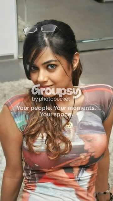 desihot_d8zpmo44.jpg