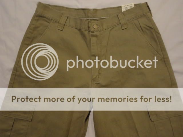 NWT Wrangler Cargo Straight Leg Khaki Cotton Pants 32 x 32  